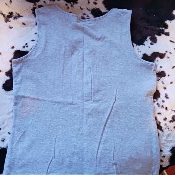 2 Tank Tops Eddie Bauer S & White Stag M - Picture 8 of 12